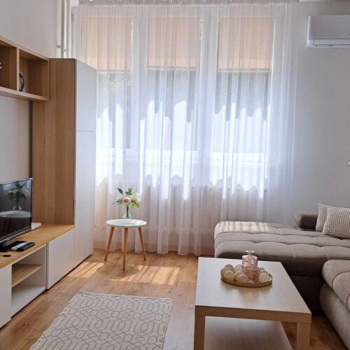 2-Room Family Air Conditioned Apartment for 4 Persons