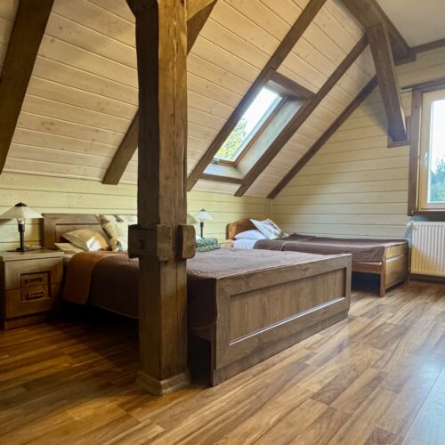 Pokój 3-osobowy na piętrze z widokiem na las