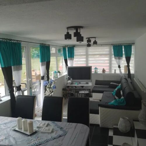 Casă de vară pentru 6 pers. (se inchirieaza doar integral)