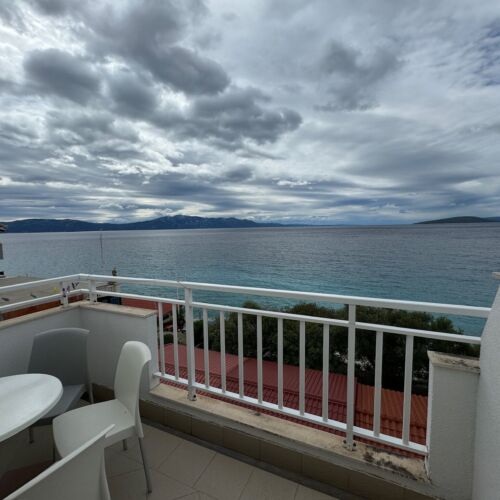 Apartament 4-osobowy z klimatyzacją z widokiem na morze z 2 pomieszczeniami sypialnianymi