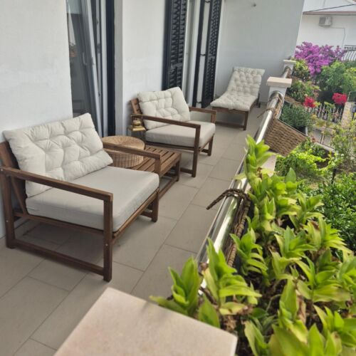 Sea View 3-Room Air Conditioned Apartment for 5 Persons