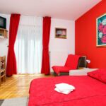 Mali balkon apartman za 4 osoba(e) sa 1 spavaće(om) sobe(om) A-17428-a