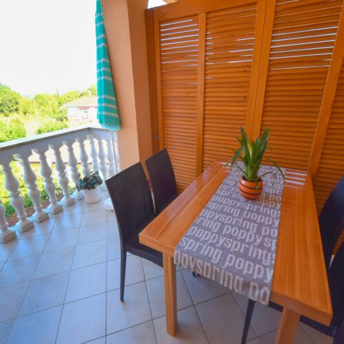 Pogled na more Klimatiziran apartman za 5 osoba(e) sa 2 spavaće(om) sobe(om) A-19361-a