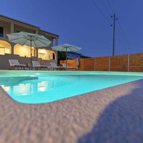 Klimatiziran Sa terasom apartman za 6 osoba(e) sa 3 spavaće(om) sobe(om) K-21828