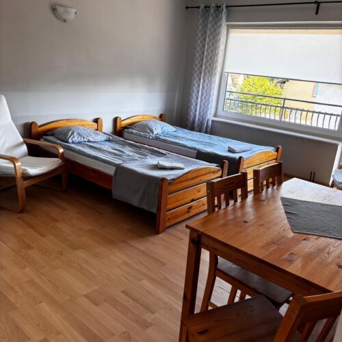 Apartament 4-osobowy z 2 pomieszczeniami sypialnianymi