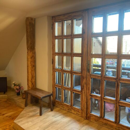 Camera tripla la mansardă