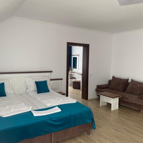 Apartament cu 2 camere pentru 5 pers.