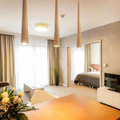 Apartament 4-osobowy z 1 pomieszczeniem sypialnianym