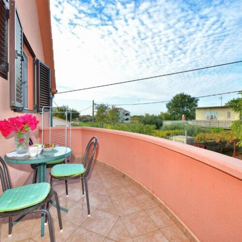 Apartament cu aer condiționat cu 2 camere pentru 3 pers.