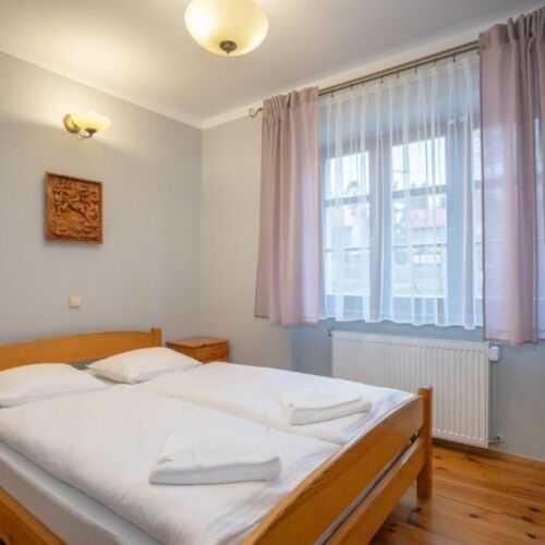 Apartament 4-osobowy z 2 pomieszczeniami sypialnianymi