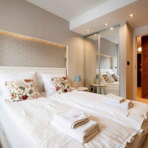 Apartament 8-osobowy z 3 pomieszczeniami sypialnianymi