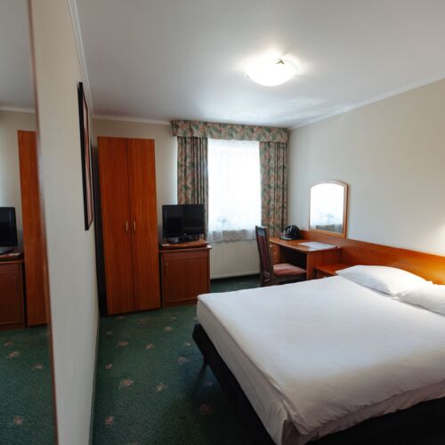 Pokój 2-osobowy Superior z łazienką