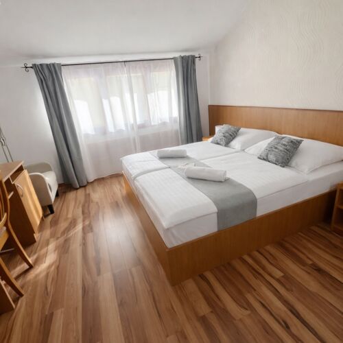 Air Conditioned Double Room ensuite