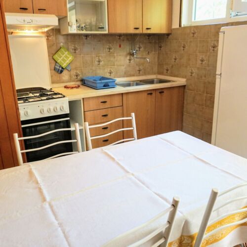 Podrumski Klimatiziran apartman za 2 osoba(e) sa 1 spavaće(om) sobe(om) (mogućnost dodavanja pomoćnog kreveta)