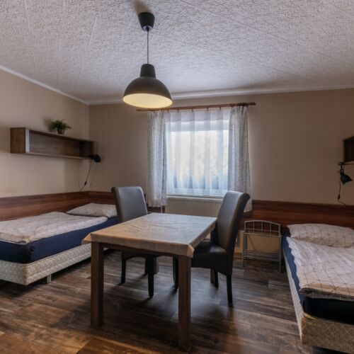 Pokoj pro 2 os. na poschodí 