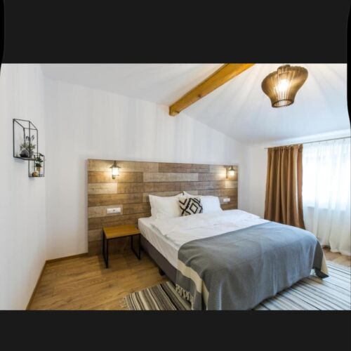 Camera dubla economy