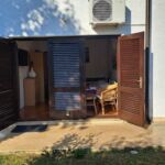 Apartament 3-osobowy z klimatyzacją z tarasem z 1 pomieszczeniem sypialnianym A-23561-a