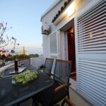 Apartament 4-osobowy z klimatyzacją z tarasem z 1 pomieszczeniem sypialnianym A-23722-b