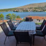 2-Zimmer-Apartment für 6 Personen mit Klimaanlage und Aussicht auf das Meer A-23939-a