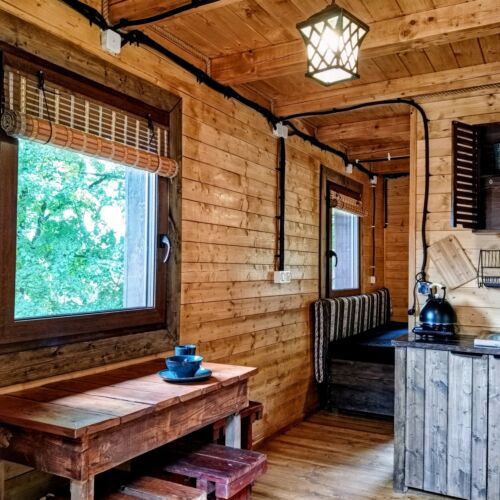 Domek drewniany 6-osobowy z antresolą z łazienką