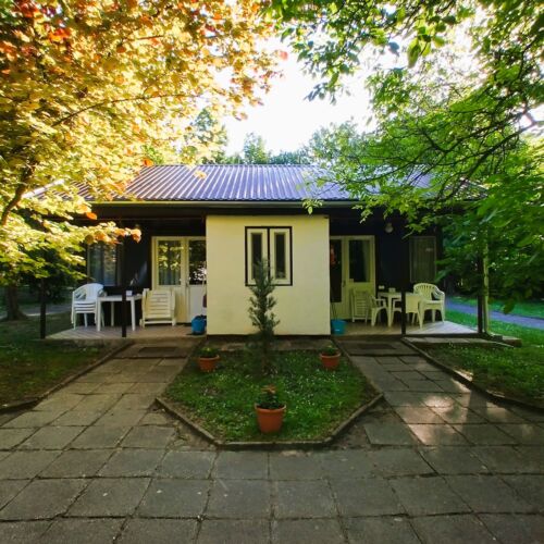 Park View 1-Room Apartment for 3 Persons with Terrace (extra bed available)