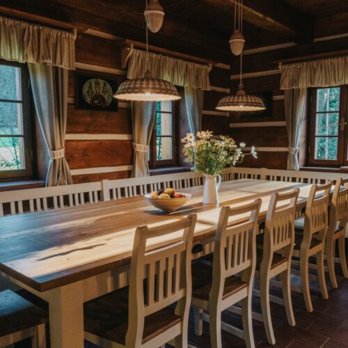 Roubenka (jako celek) pro 14 os. celý Dům  (s možností přistýlky)