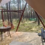 Casă de vară cu terasă cu vedere spre pădure pentru 2 pers. (se inchirieaza doar integral)