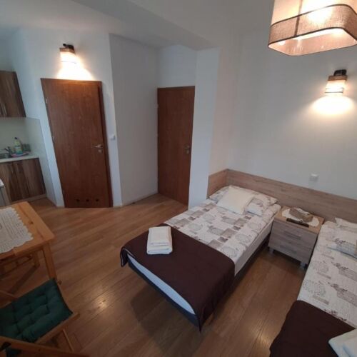 Pokój 2-osobowy z łazienką z aneksem kuchennym