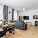 Apartman se sprchou s privátní koupelnou mimo apartmán pro 3 os. (s možností přistýlky)