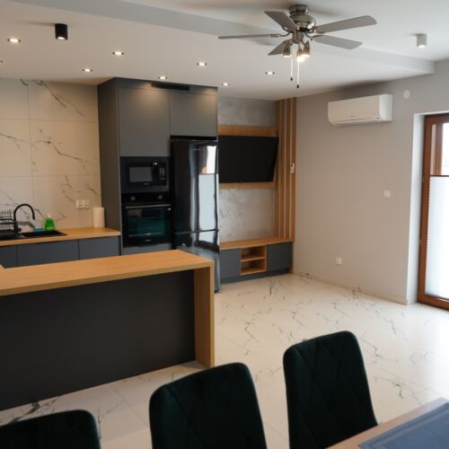 Apartament 7-osobowy Przyjazny podróżom rodzinnym pokój od strony basenu