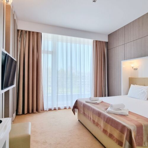 Camera dubla standard cu balcon