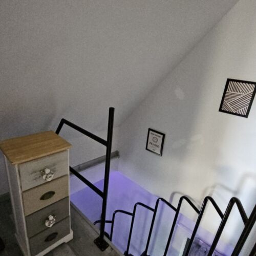 Pleasant Interior Design Air Conditioned House for 6 Persons