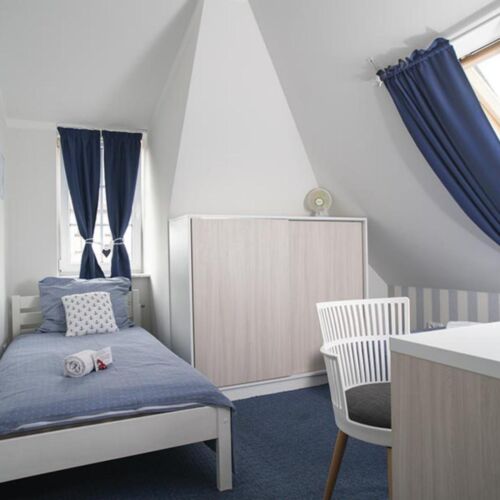 Apartament cu chicinetă comună cu baie comună cu 1 camera pentru 2 pers.