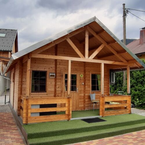 Roubenka (jako celek) pro 4 os. s výhledem na hory přízemní