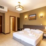 Hotel By Tony Mamaia - Litoral