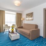 Apartament Jacuzzi cu Vedere la mare