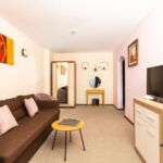 Vista Sea & Lake View Apartment