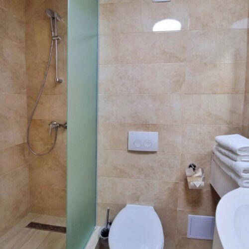 Camera dubla standard etaj