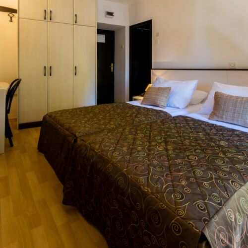 Classic City View Single Room