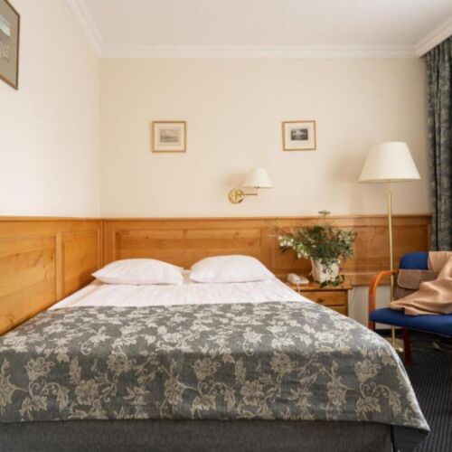 Economy Single Room with LCD/Plasma TV
