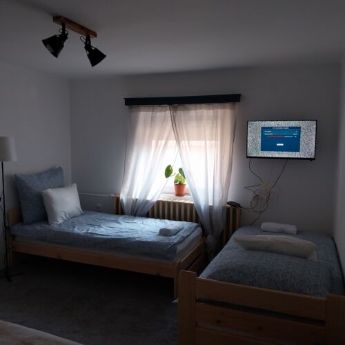 Romantik 1-Zimmer-Apartment für 4 Personen mit Aussicht auf den Hof