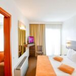 Apartament cu vedere spre mare cu 1 camera pentru 4 pers.