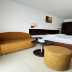 Camera dubla cu balcon