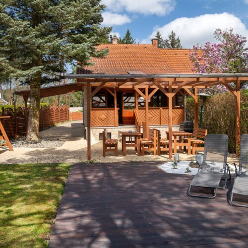 Rodinný House (jako celek) pro 4 os. s výhledem na jezero (s možností přistýlky)