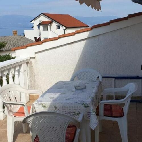 Apartman s klimatizací pro 6 os. s 1 ložnicí s výhledem na moře A-22474-b