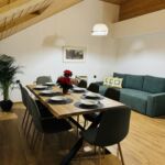 Apartament confort la etaj cu 3 camere pentru 8 pers.