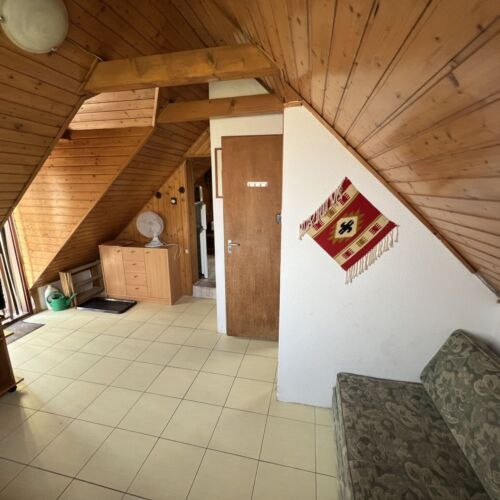 Apartament 6-osobowy na piętrze Classic z 3 pomieszczeniami sypialnianymi