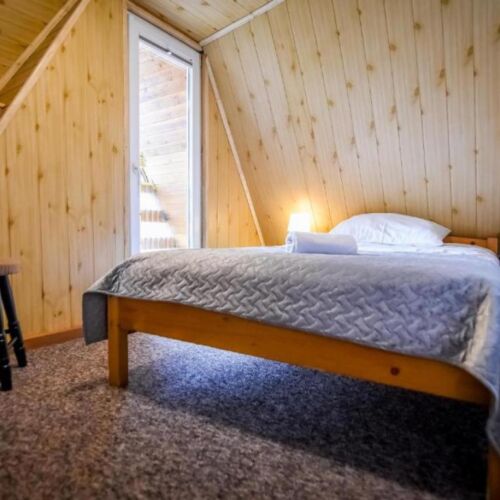 Pokój 1-osobowy z balkonem z widokiem na ogród