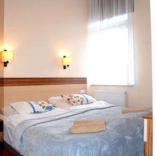 Apartament 4-osobowy na parterze z łazienką z 2 pomieszczeniami sypialnianymi