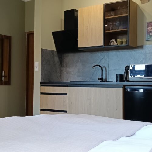Apartament 4-osobowy na piętrze z aneksem kuchennym z 1 pomieszczeniem sypialnianym